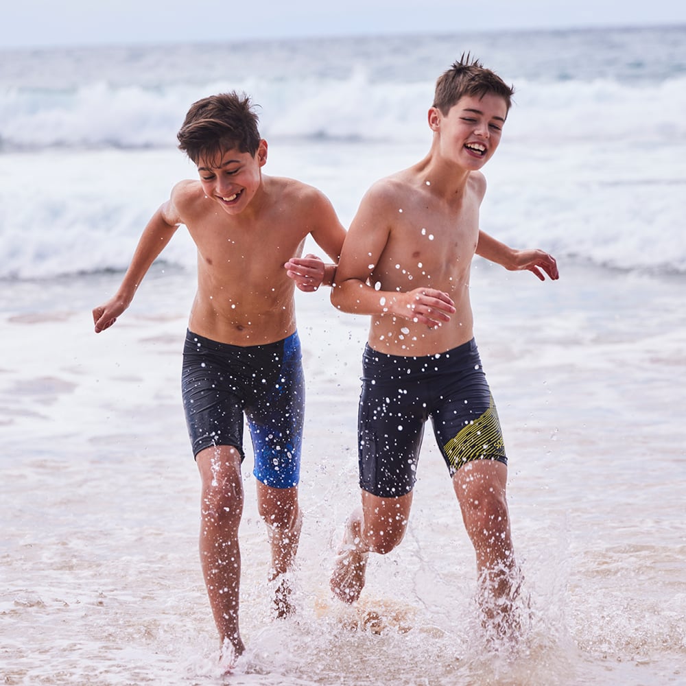 New SPEEDO Swim Beach Socks New Kids Lightweight UV Socks Age 1-2 Size 5-8  Small
