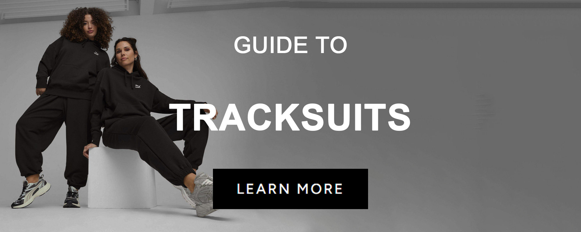 GUIDES_CLOTHES_Tracksuits.jpg