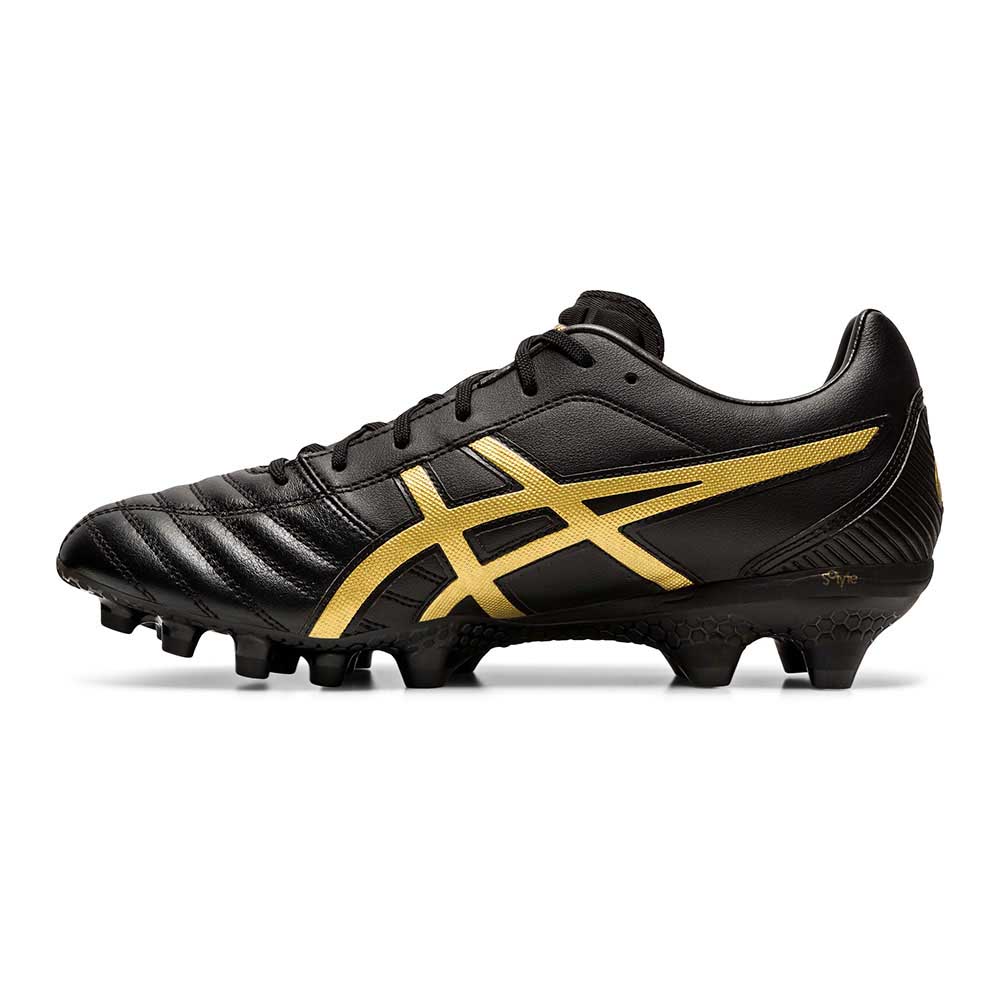 asics football boot