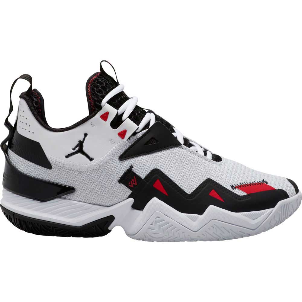 shoes basketball men's jordan