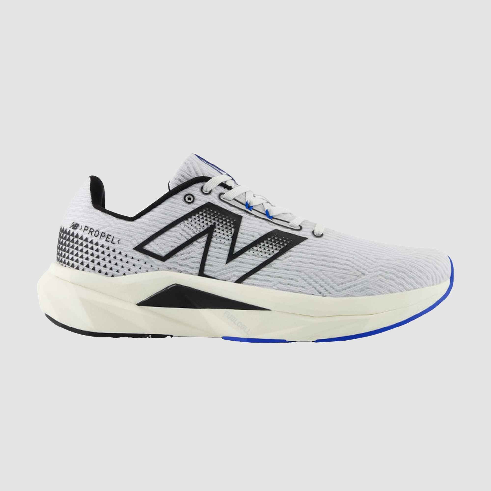 New Balance Mens FC Propel V5 D Running Shoes