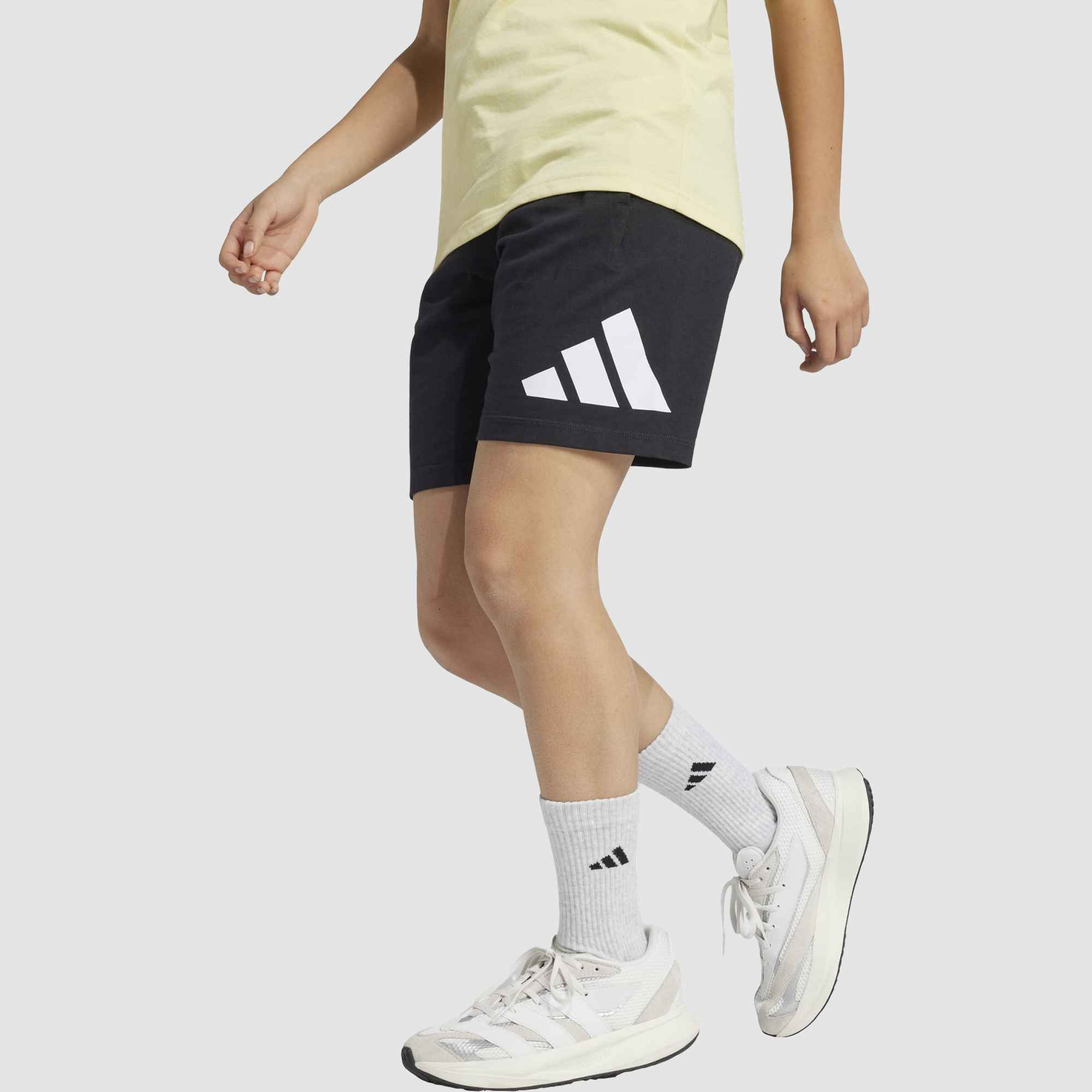 adidas Boys Essential Short